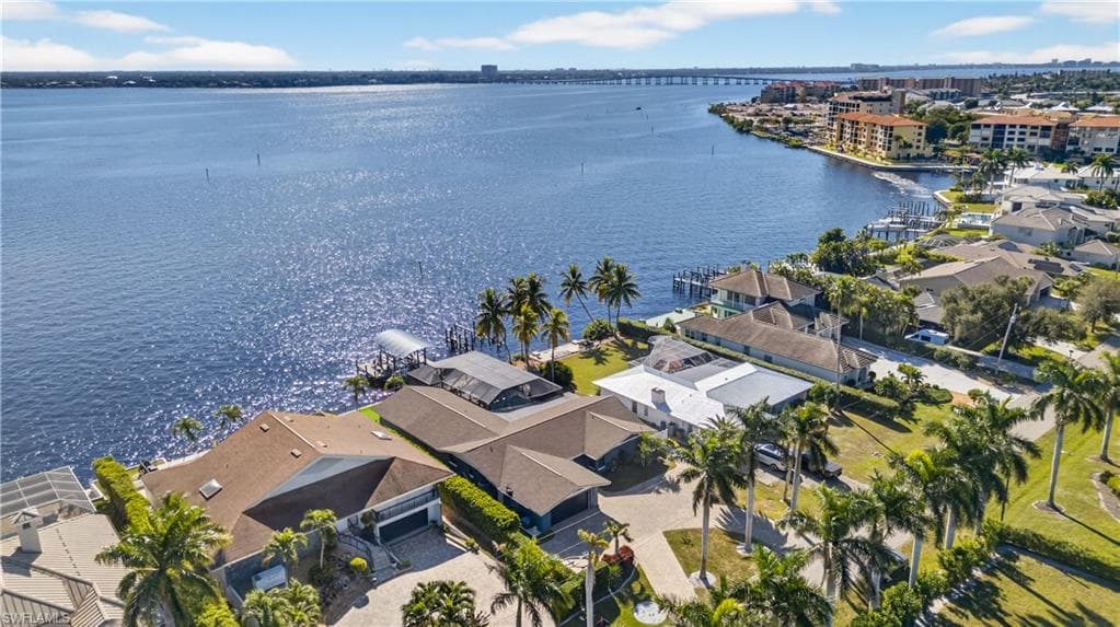 3907 SE 21st PL, CAPE CORAL FL 33904-42