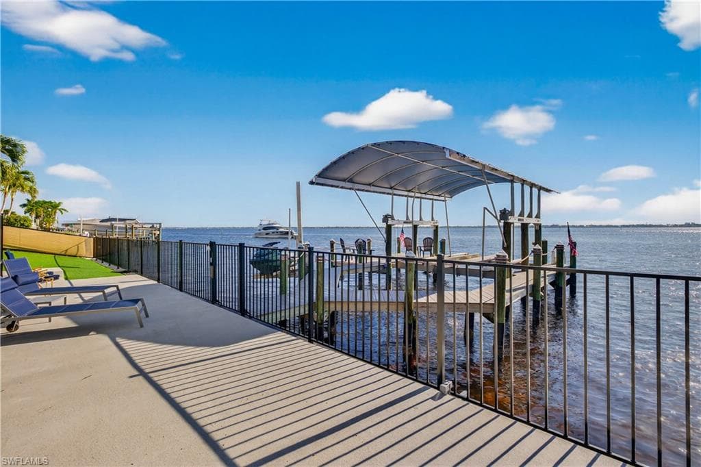 3907 SE 21st PL, CAPE CORAL FL 33904-38