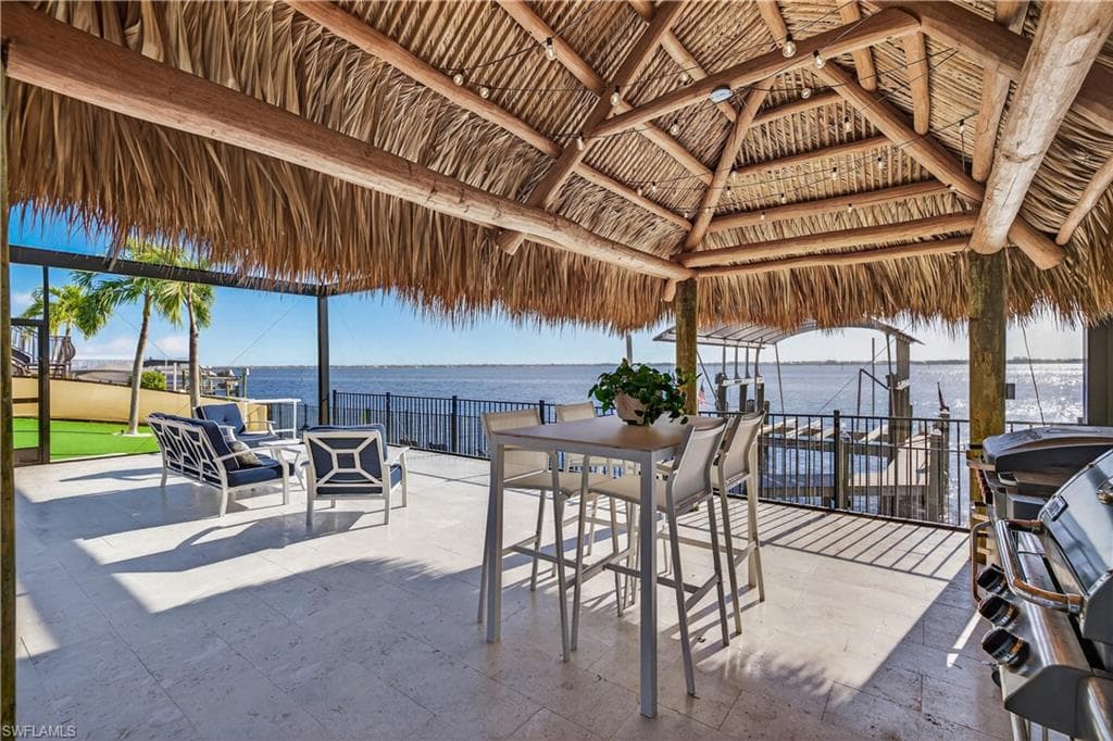 3907 SE 21st PL, CAPE CORAL FL 33904-37