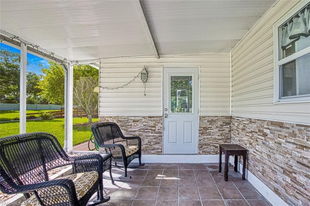 114 Moorhead MNR # 114, NAPLES FL 34112-2