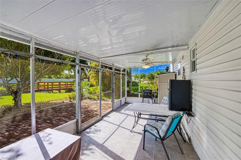 114 Moorhead MNR # 114, NAPLES FL 34112-19