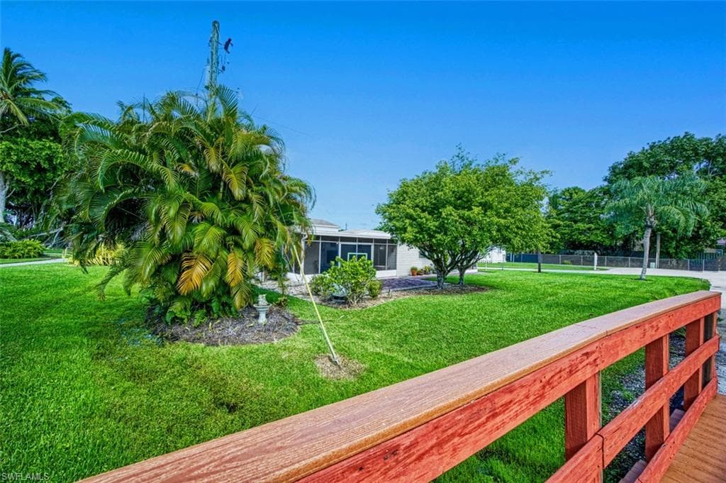 114 Moorhead MNR # 114, NAPLES FL 34112-29