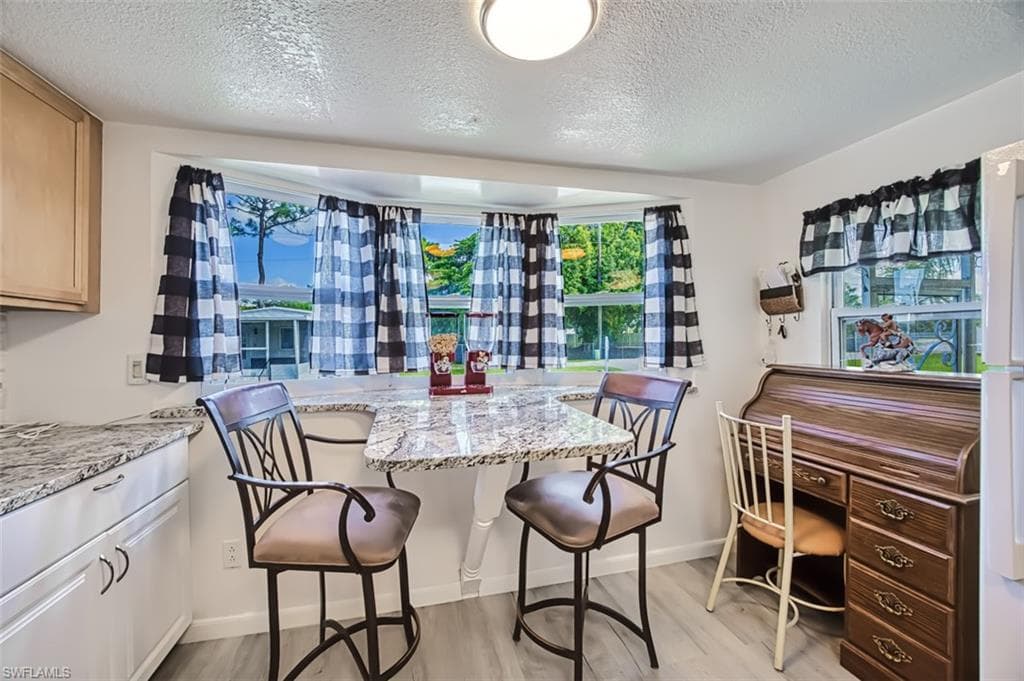 114 Moorhead MNR # 114, NAPLES FL 34112-13