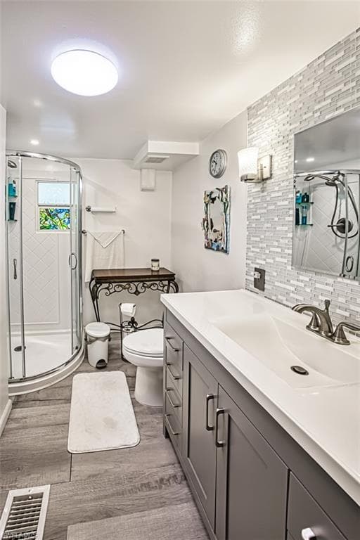 114 Moorhead MNR # 114, NAPLES FL 34112-24