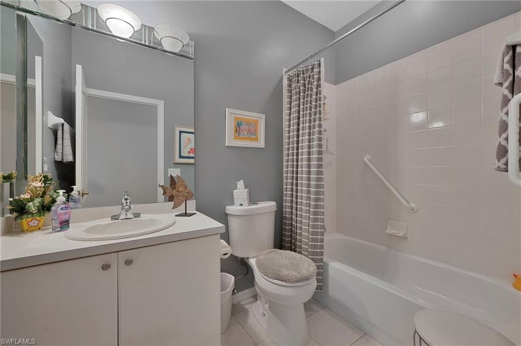 9336 Lake Abby LN, BONITA SPRINGS FL 34135-14