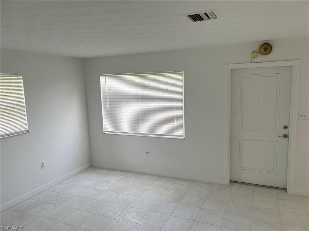 3018 Lafayette ST, FORT MYERS FL 33916-1