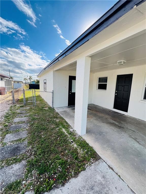 3018 Lafayette ST, FORT MYERS FL 33916-18