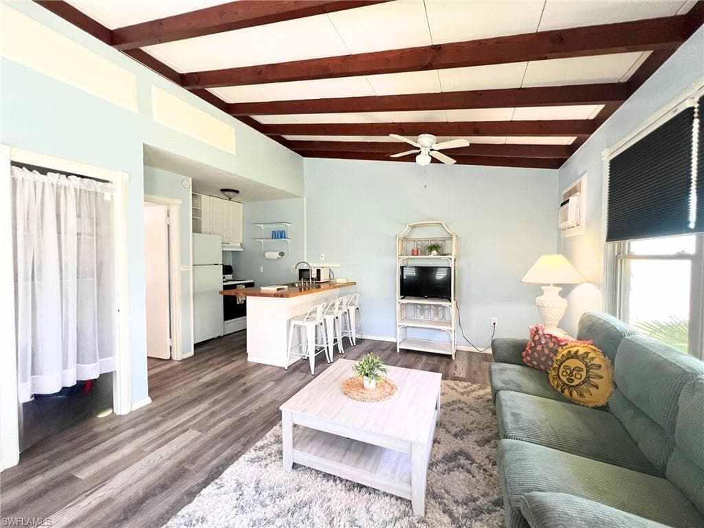 226 Connecticut ST, FORT MYERS BEACH FL 33931-11