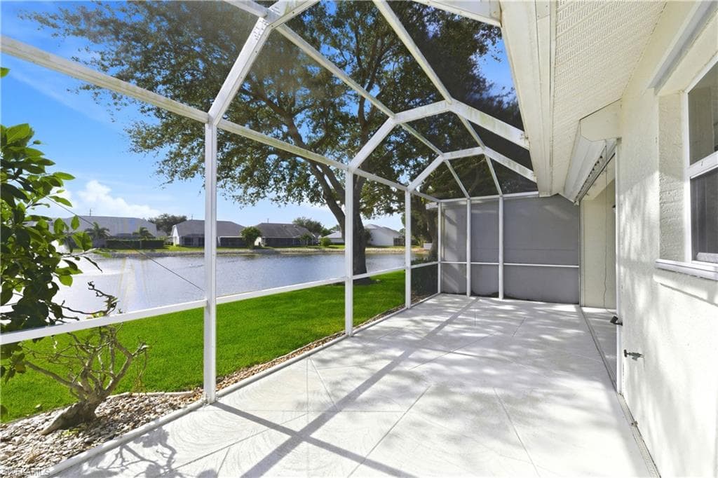 6222 Shadowood CIR, NAPLES FL 34112-25