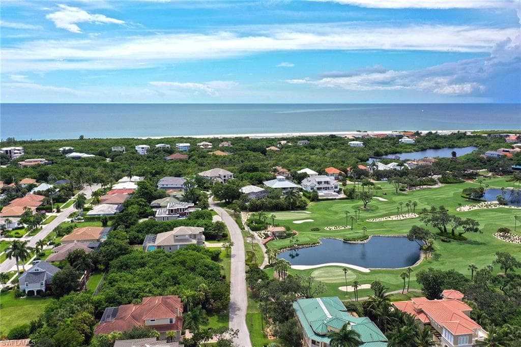 321 Hideaway CIR S, MARCO ISLAND FL 34145-1