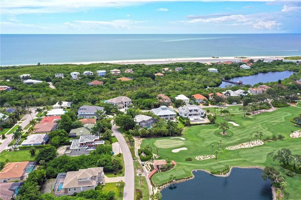 321 Hideaway CIR S, MARCO ISLAND FL 34145-2