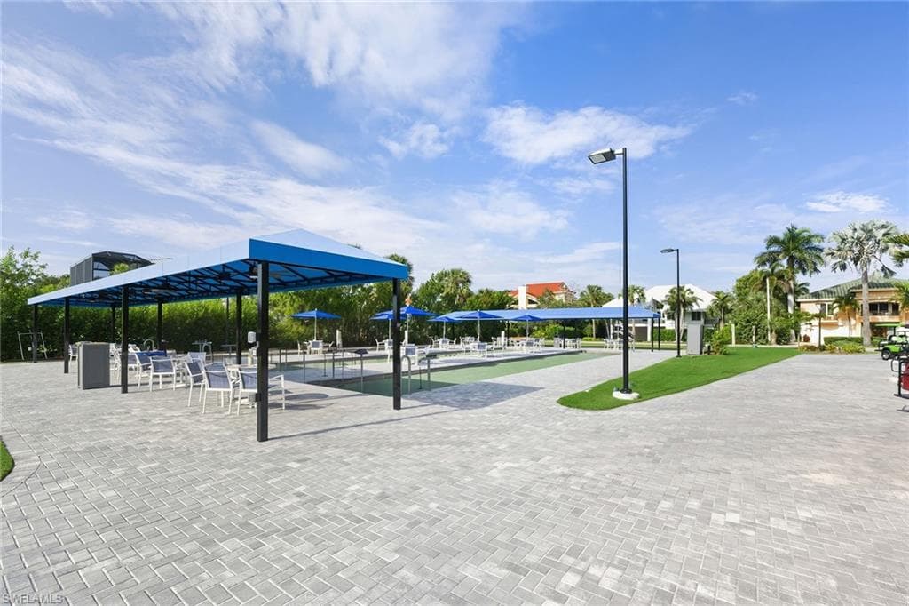 321 Hideaway CIR S, MARCO ISLAND FL 34145-10