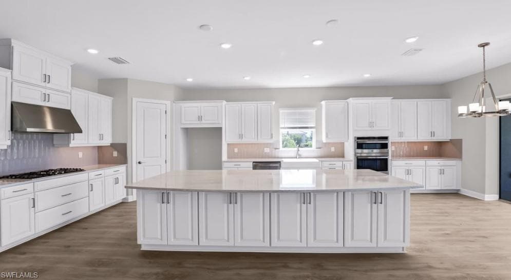 26909 Victoria PL, PUNTA GORDA FL 33955-2