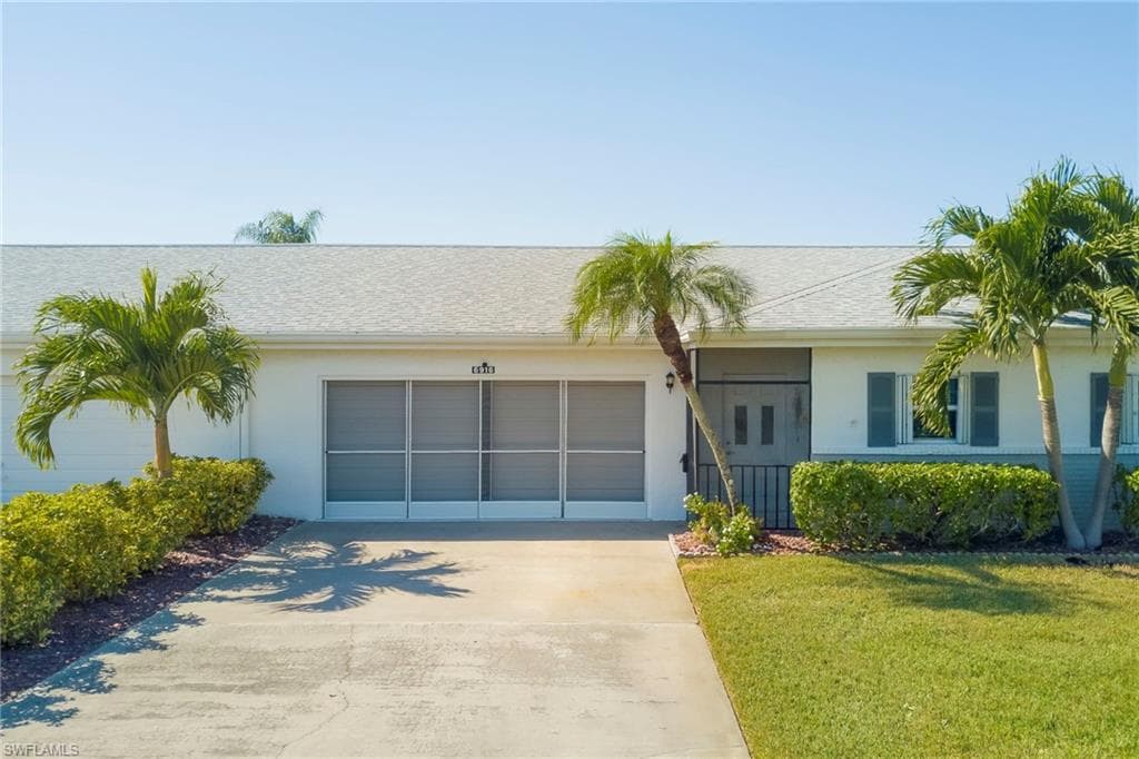 6916 Winkler RD, FORT MYERS FL 33919-1