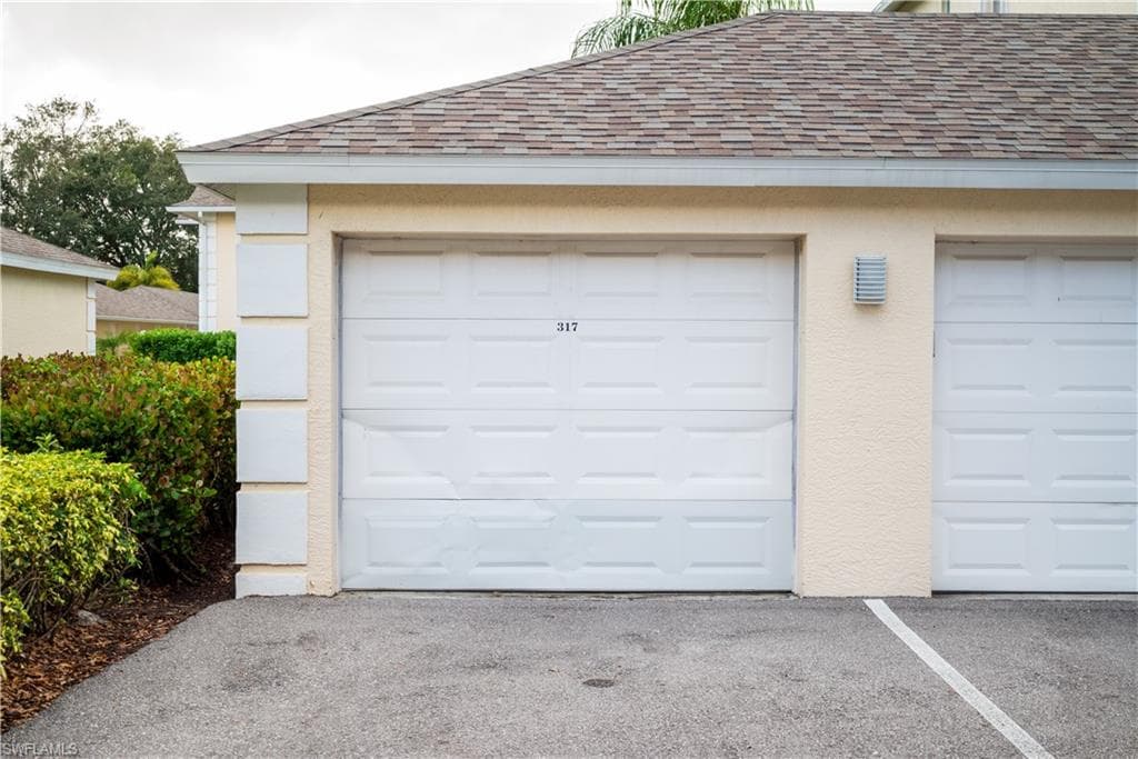 3235 Cypress Glen WAY # 309, NAPLES FL 34109-16