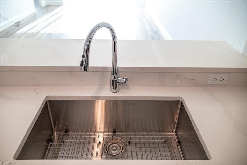 3235 Cypress Glen WAY # 309, NAPLES FL 34109-4