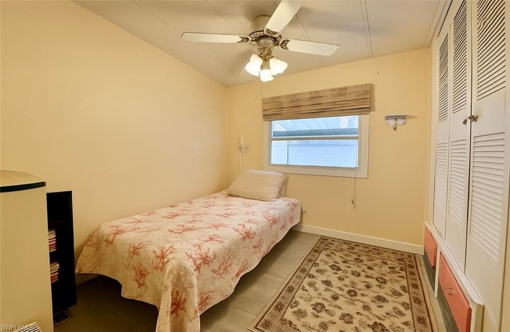 112 Cape Sable DR, NAPLES FL 34104-12