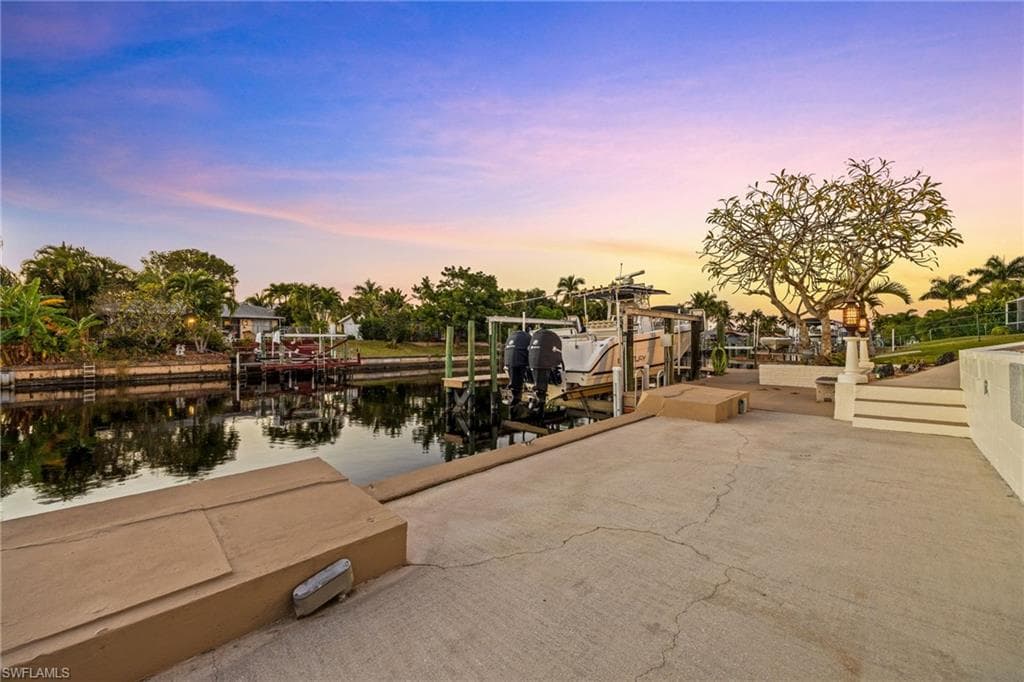 3630 SE 17th AVE, CAPE CORAL FL 33904-1