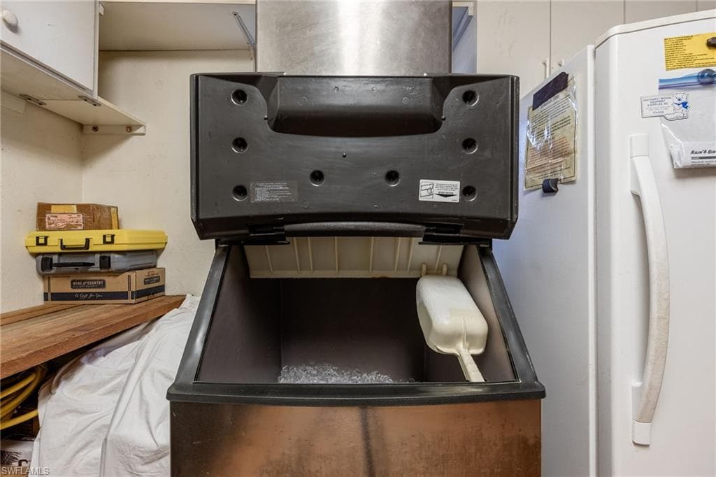 3630 SE 17th AVE, CAPE CORAL FL 33904-25