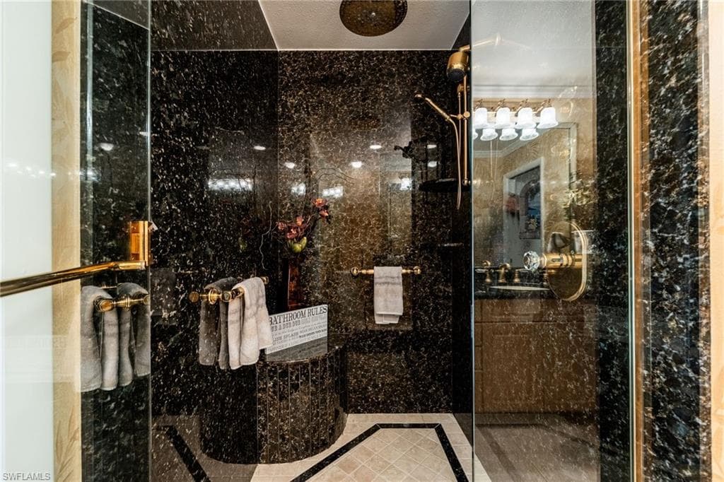 3630 SE 17th AVE, CAPE CORAL FL 33904-21