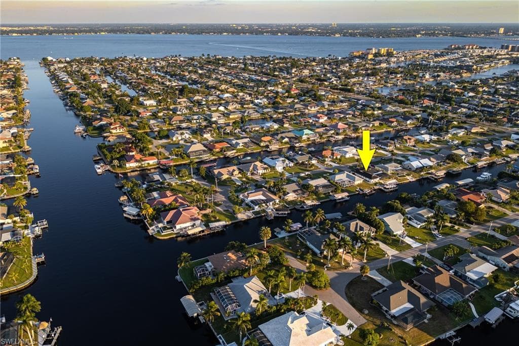 3630 SE 17th AVE, CAPE CORAL FL 33904-35