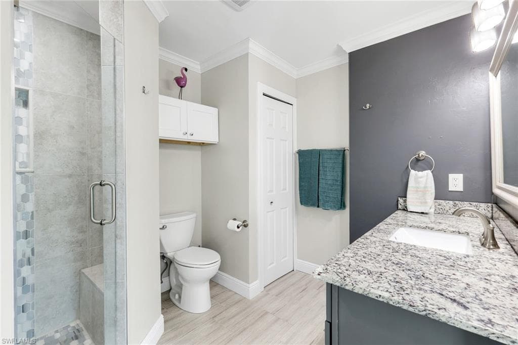 100 Tarpon RD, FORT MYERS BEACH FL 33931-19