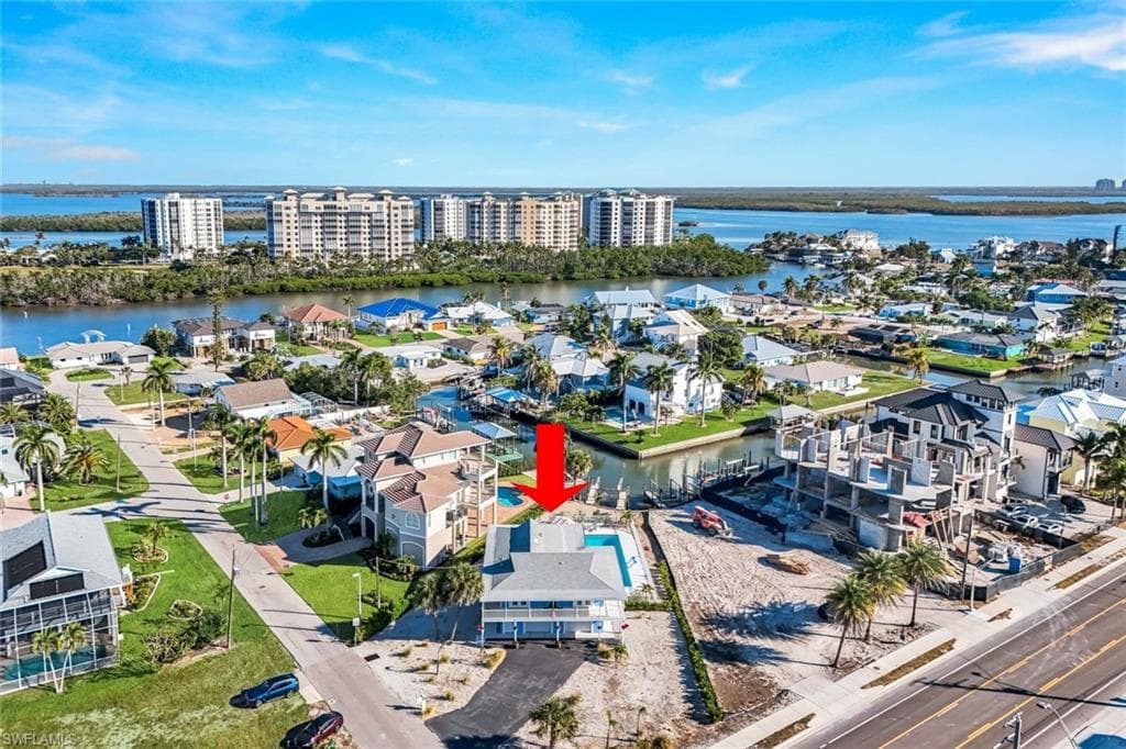 100 Tarpon RD, FORT MYERS BEACH FL 33931-48