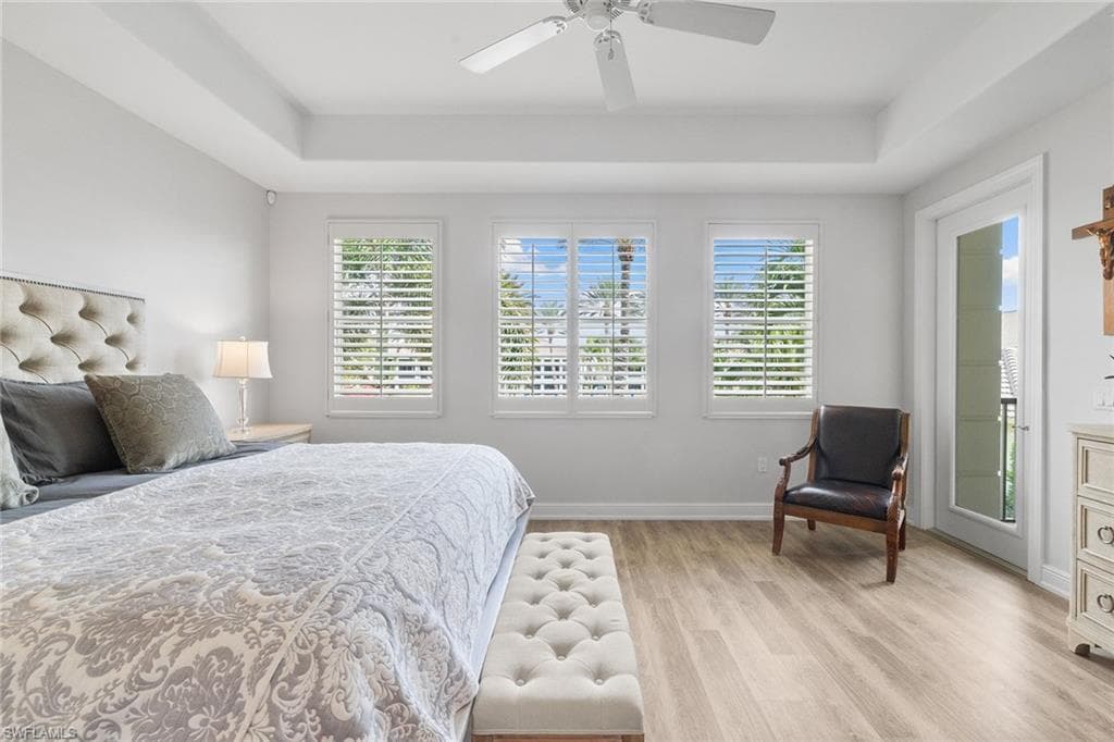 583 Avellino Isles CIR # 202, NAPLES FL 34119-15