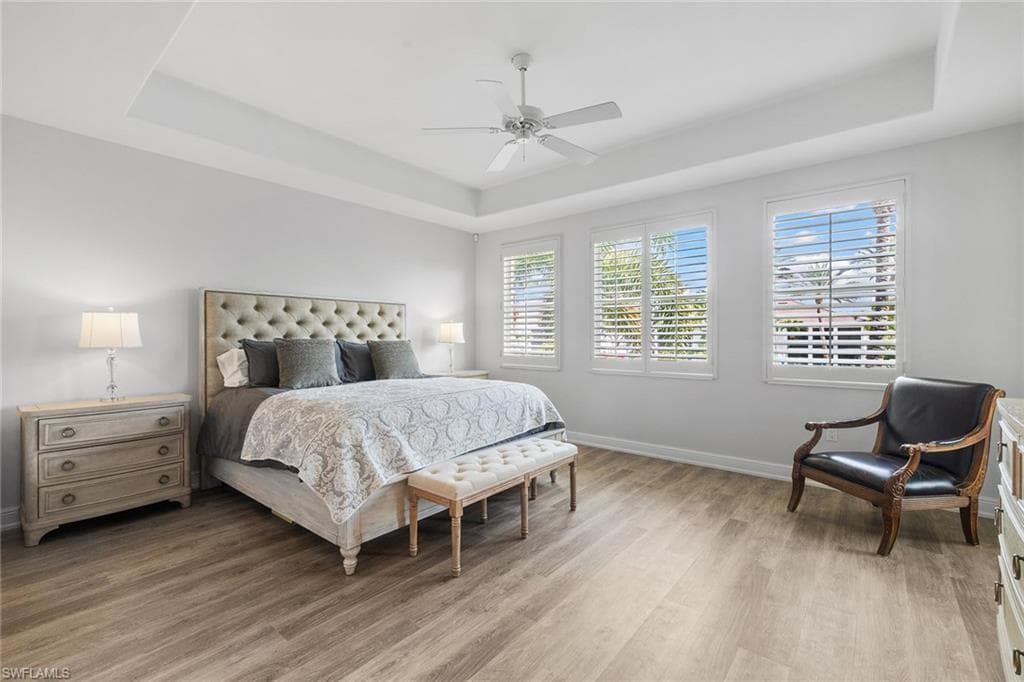 583 Avellino Isles CIR # 202, NAPLES FL 34119-14