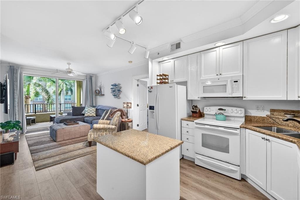 2825 Palm Beach BLVD # 317, FORT MYERS FL 33916-8