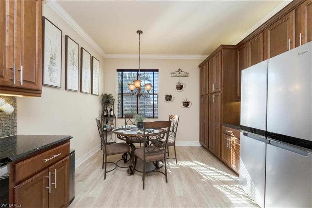 6502 Monterey PT # 202, NAPLES FL 34105-13