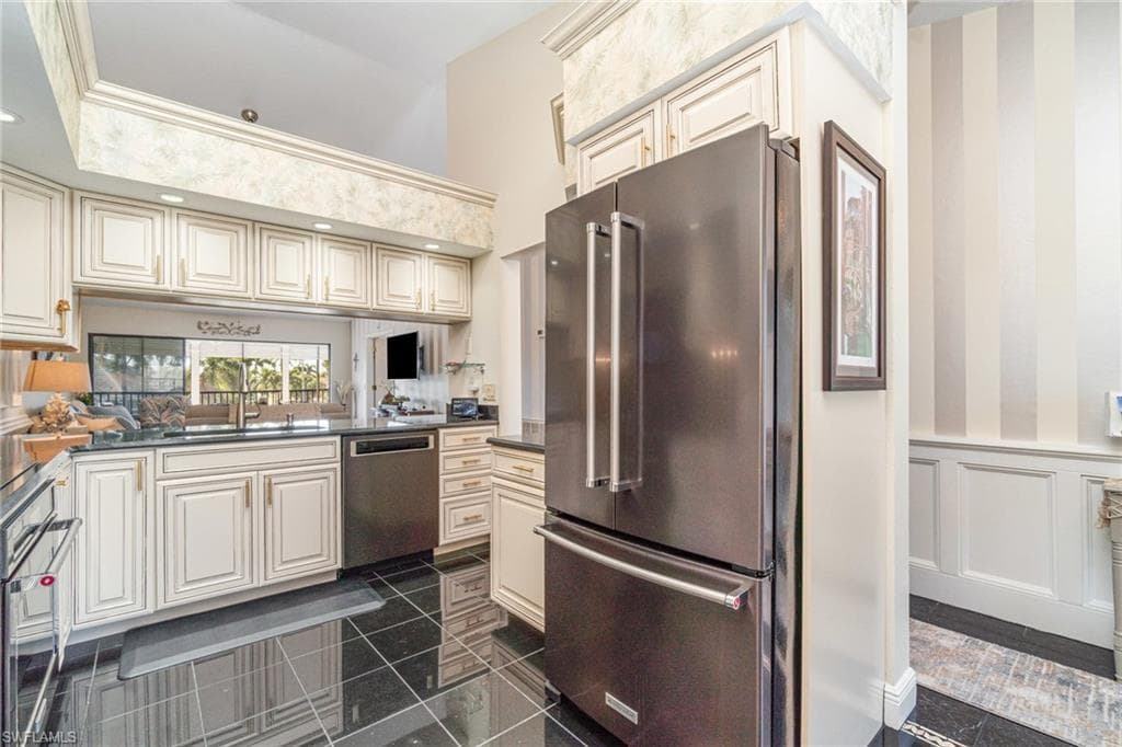 912 SW 48th TER # 208, CAPE CORAL FL 33914-6