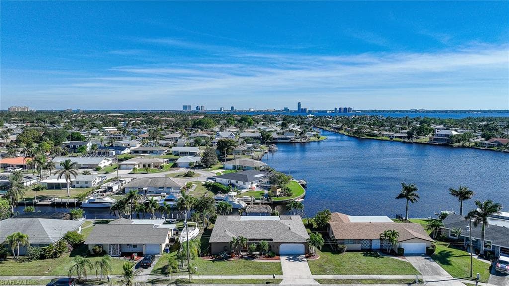 4536 Vinsetta AVE, NORTH FORT MYERS FL 33903-30