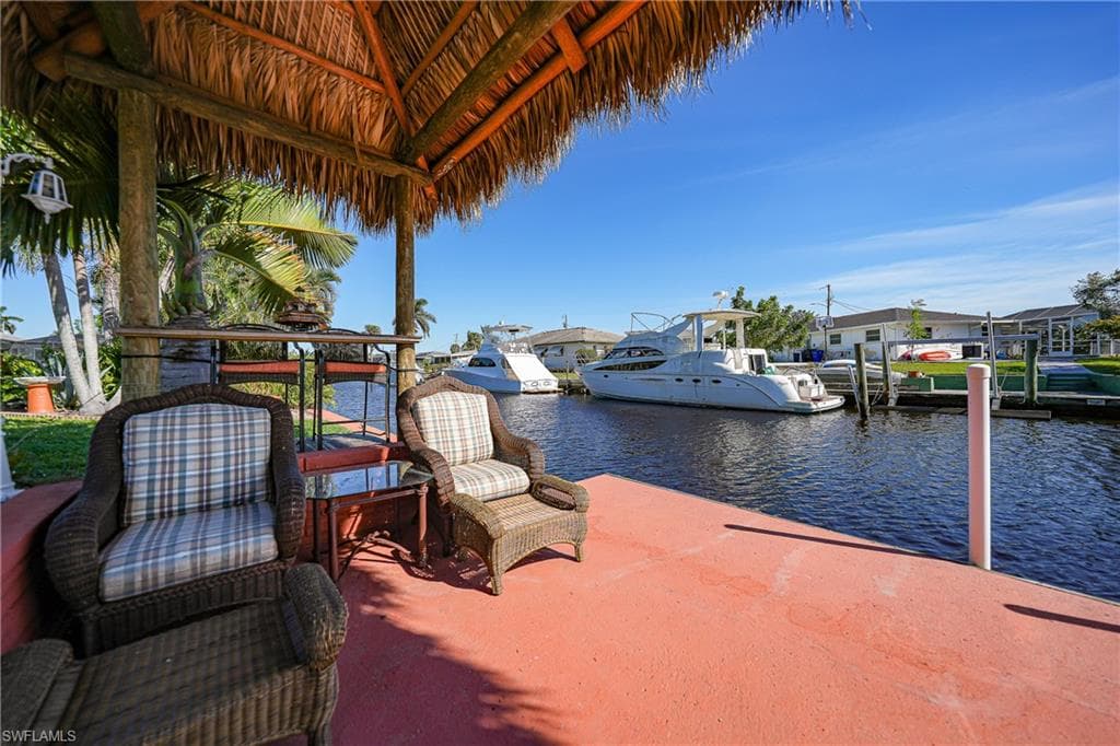 4536 Vinsetta AVE, NORTH FORT MYERS FL 33903-28