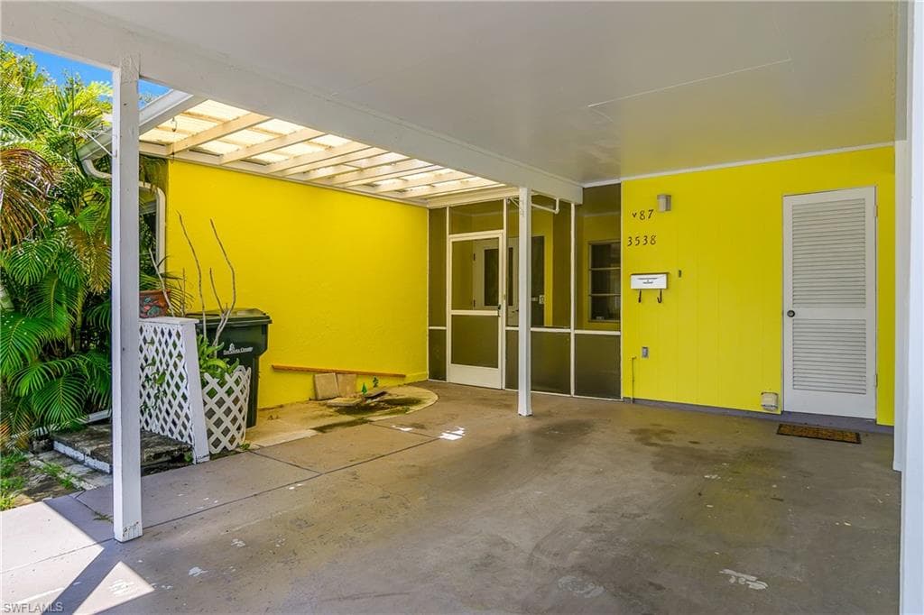 3538 Silver Pine CT # 87, SARASOTA FL 34231-22