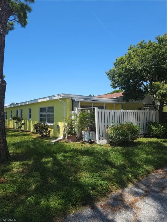 3538 Silver Pine CT # 87, SARASOTA FL 34231-26