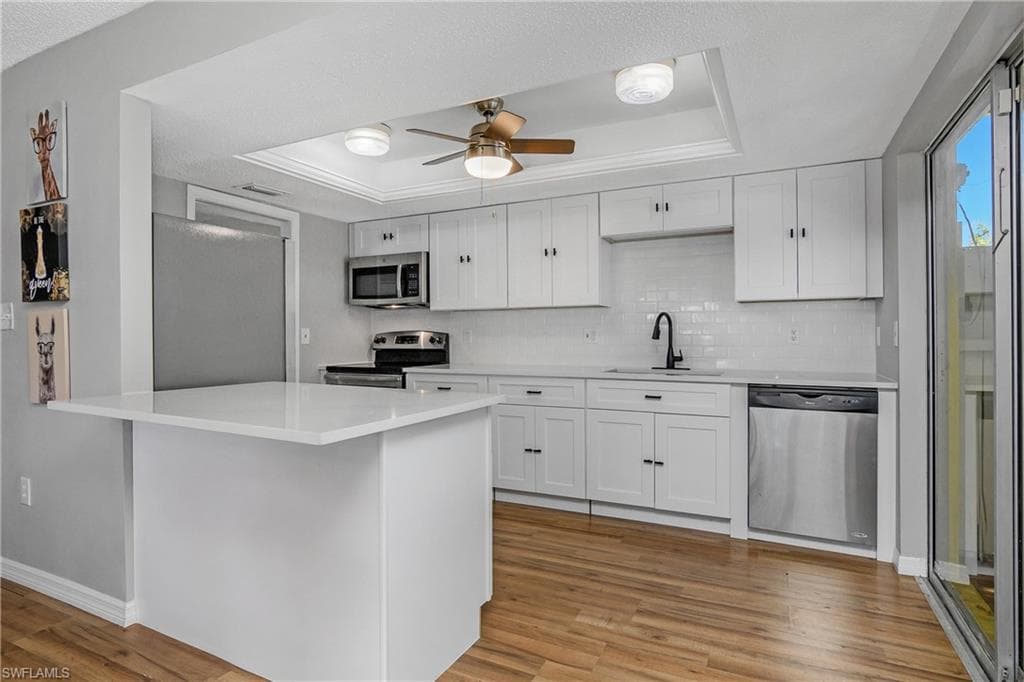 3538 Silver Pine CT # 87, SARASOTA FL 34231-6