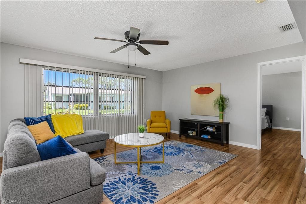 3538 Silver Pine CT # 87, SARASOTA FL 34231-8