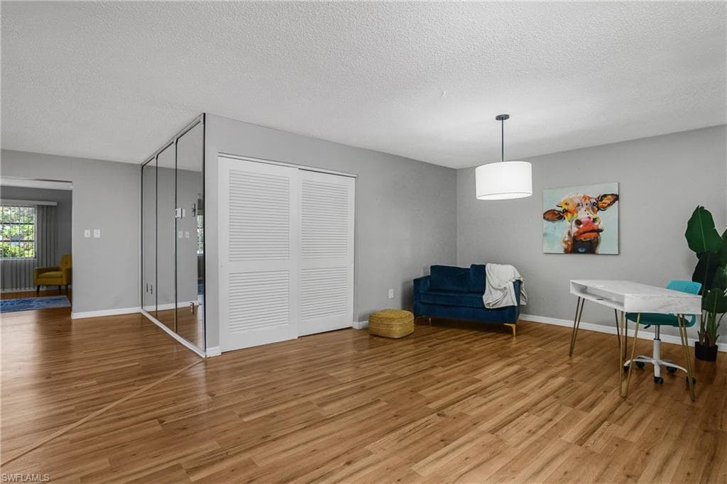 3538 Silver Pine CT # 87, SARASOTA FL 34231-13