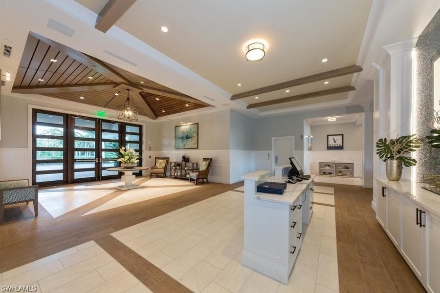 4650 Turnberry Lake DR # 102, ESTERO FL 33928-27