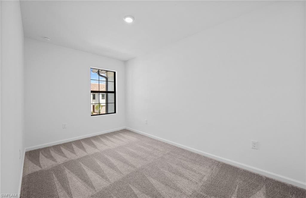 1654 Lake Jessup CIR, CAPE CORAL FL 33909-16