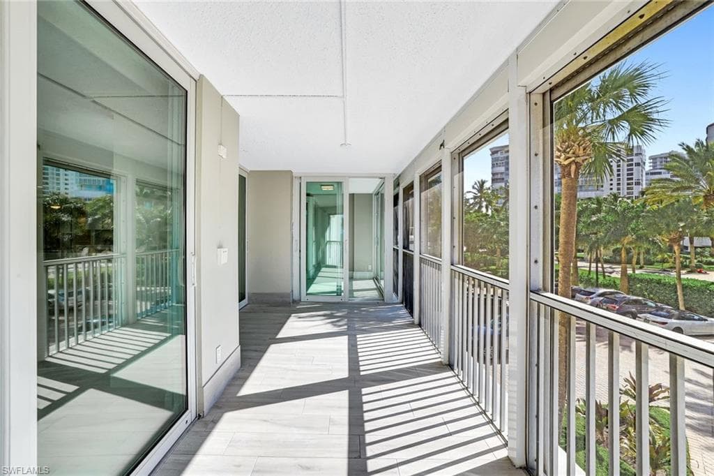 4401 Gulf Shore BLVD N # C205, NAPLES FL 34103-23