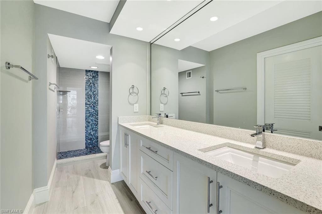4401 Gulf Shore BLVD N # C205, NAPLES FL 34103-18