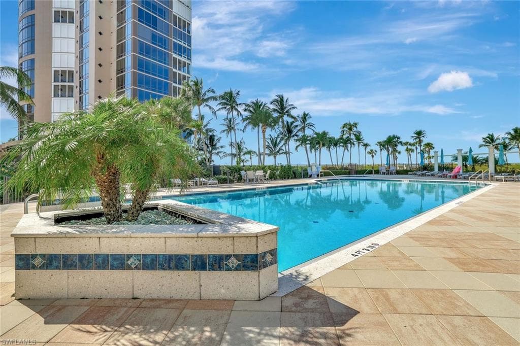 4401 Gulf Shore BLVD N # C205, NAPLES FL 34103-28