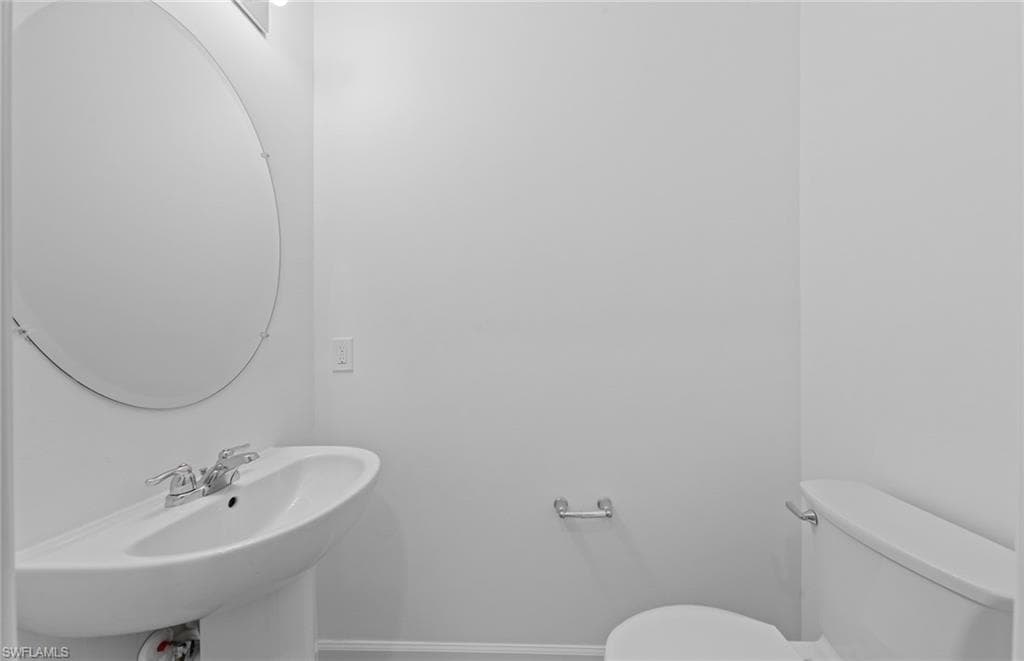 1652 Lake Jessup CIR, CAPE CORAL FL 33909-18