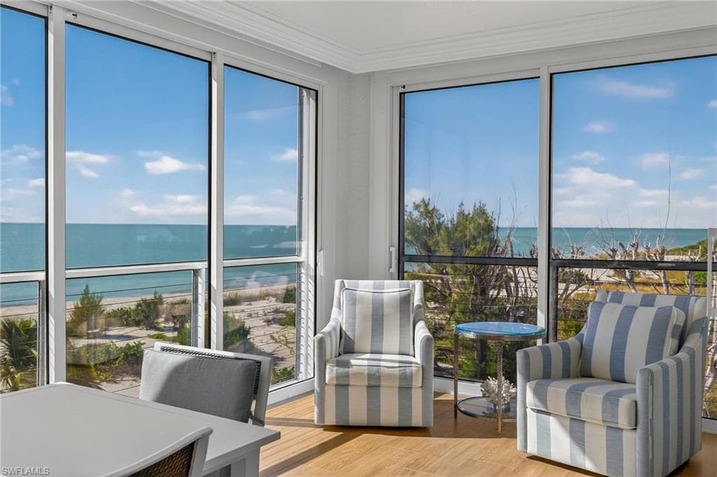 2549 W Gulf DR # 206, SANIBEL FL 33957-26