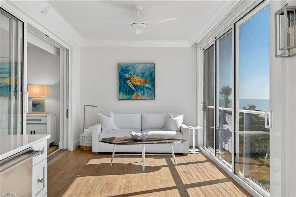 2549 W Gulf DR # 206, SANIBEL FL 33957-27