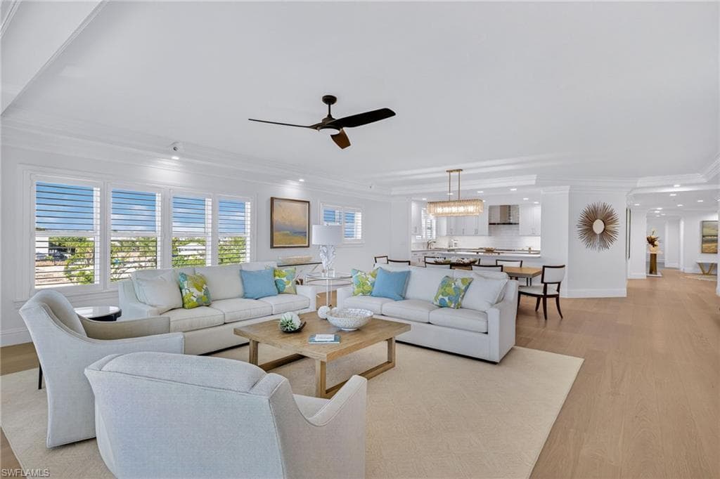 2549 W Gulf DR # 206, SANIBEL FL 33957-13