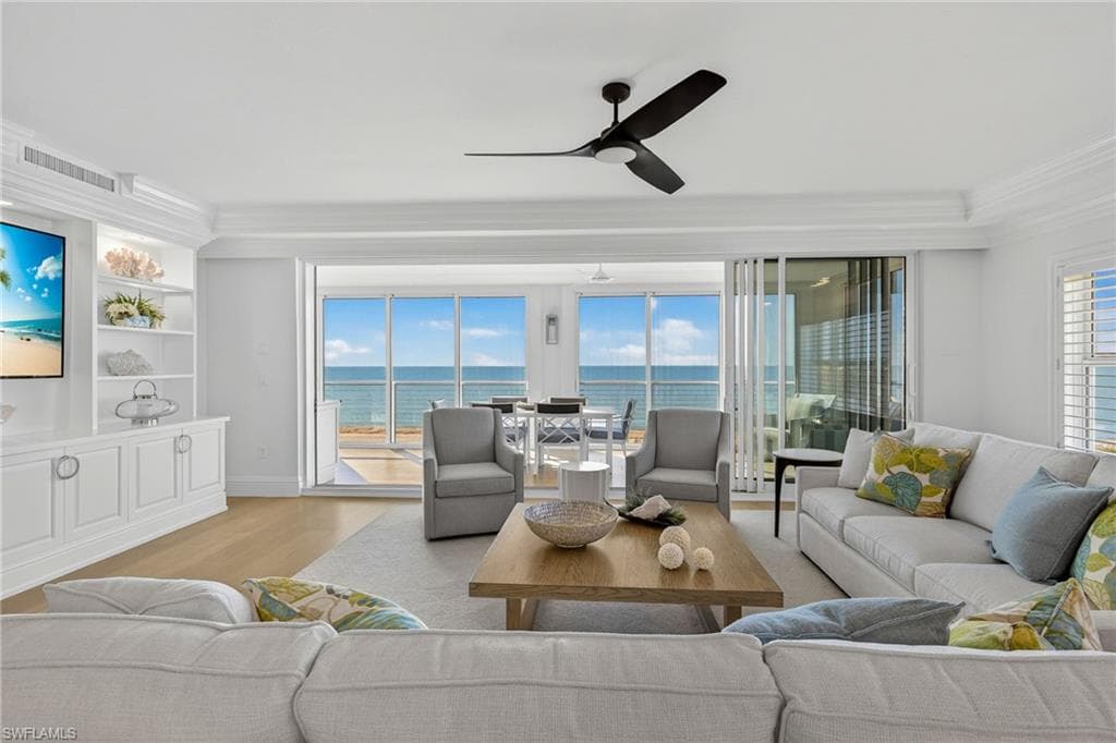 2549 W Gulf DR # 206, SANIBEL FL 33957-10