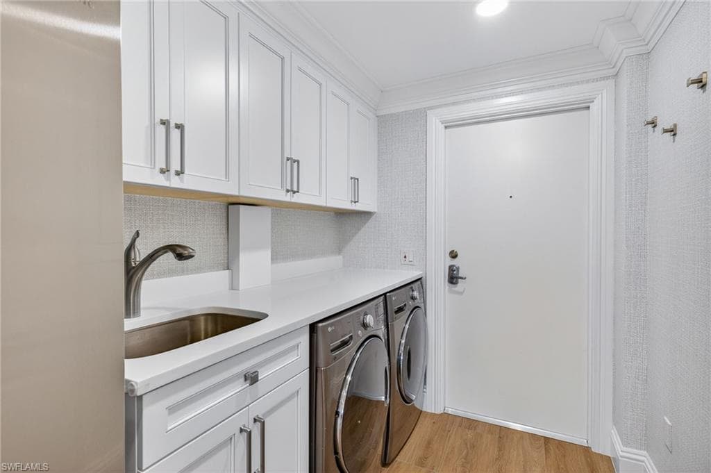 2549 W Gulf DR # 206, SANIBEL FL 33957-39